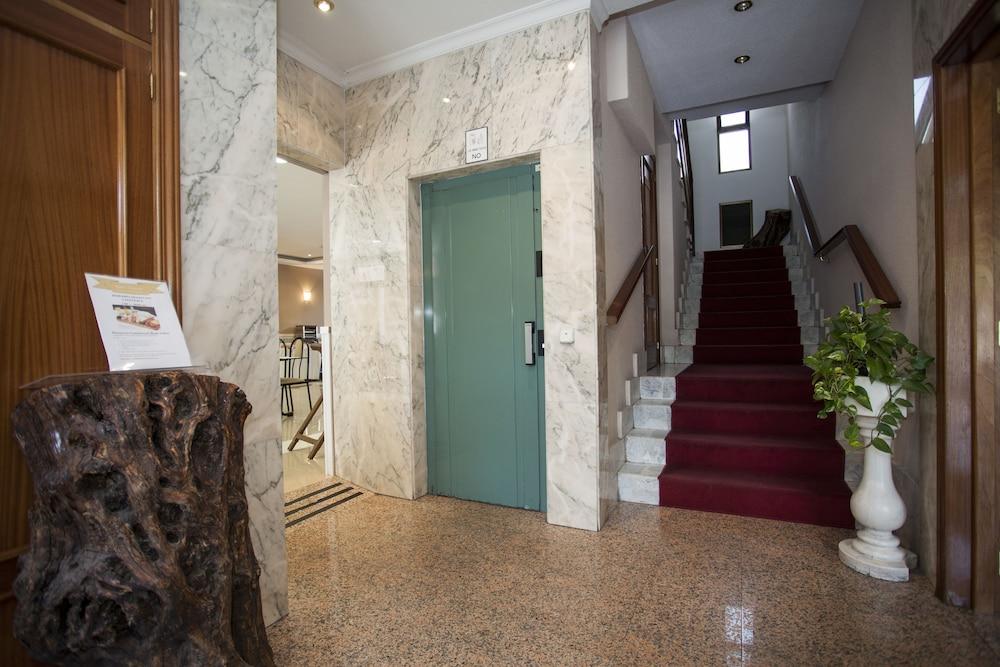 Hotel Victoria Валдеморо Екстериор снимка