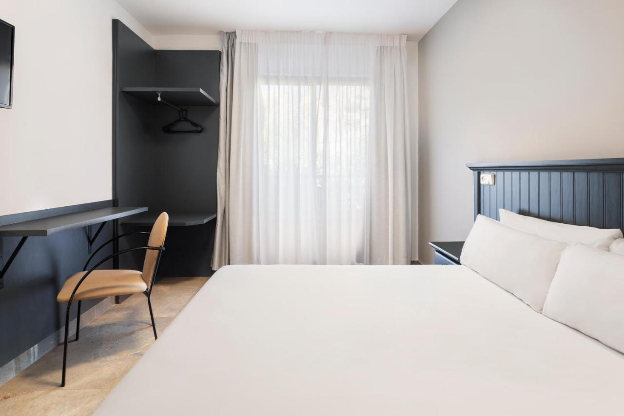 Hotel Victoria Валдеморо Екстериор снимка