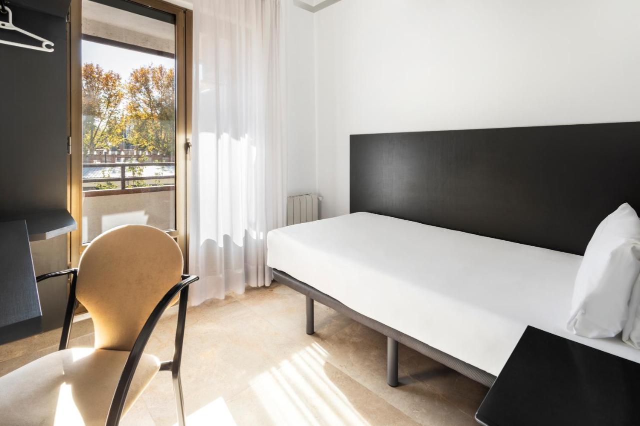Hotel Victoria Валдеморо Екстериор снимка