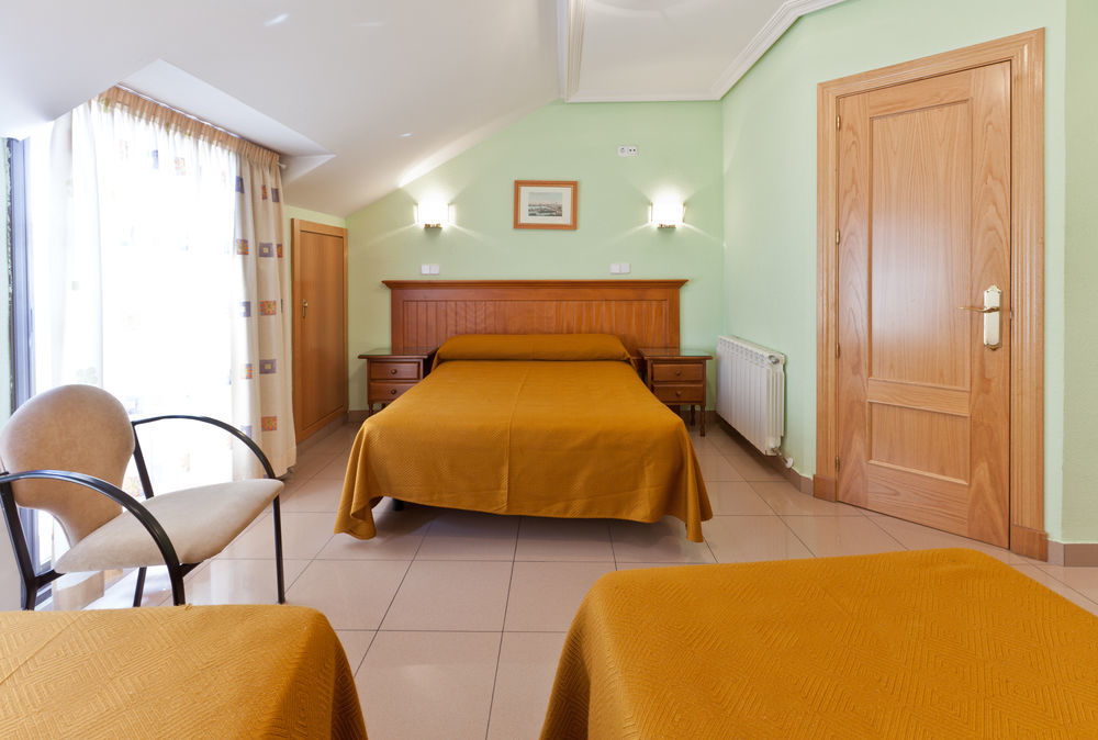 Hotel Victoria Валдеморо Екстериор снимка